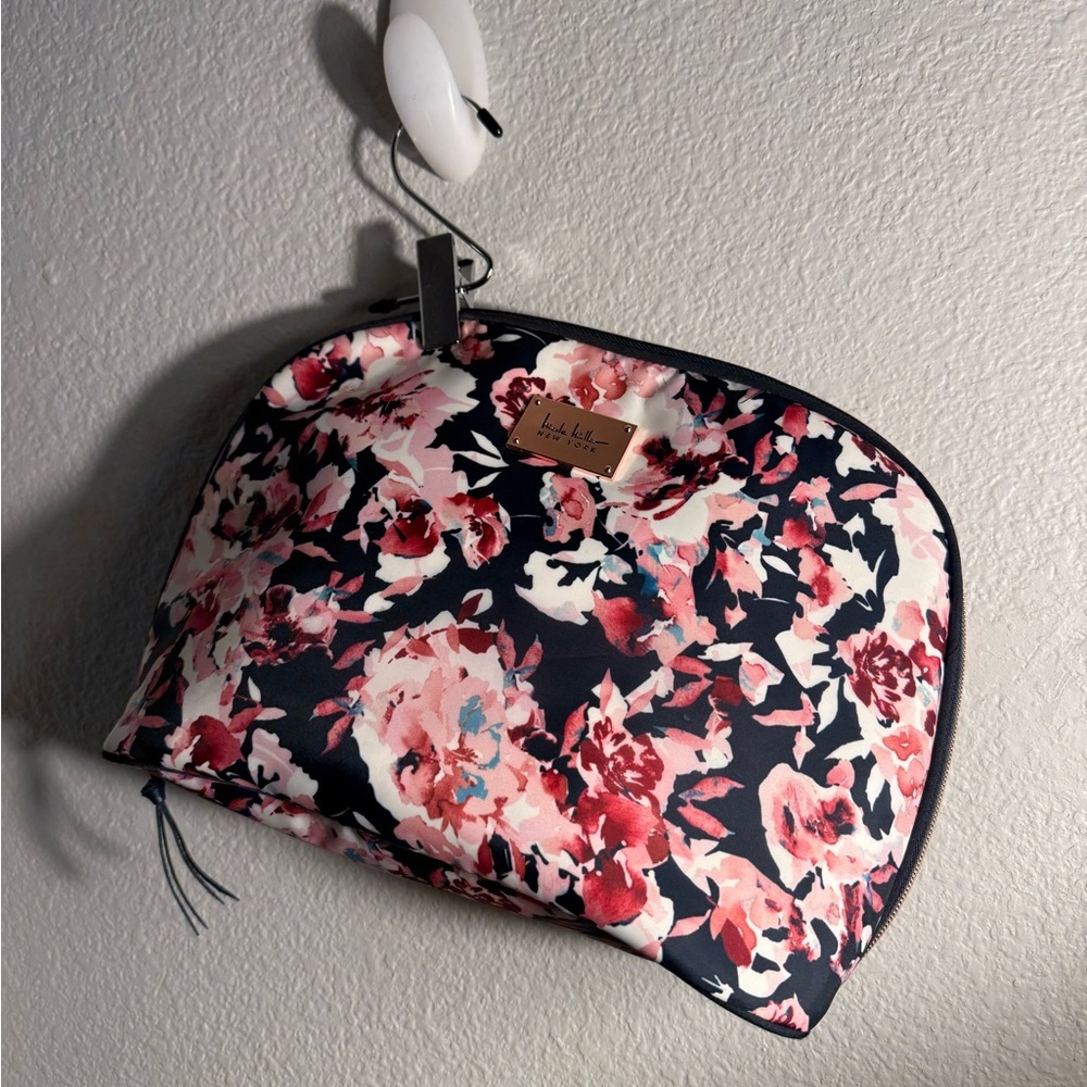 Nicole Miller Floral Women's Makeup Bag
